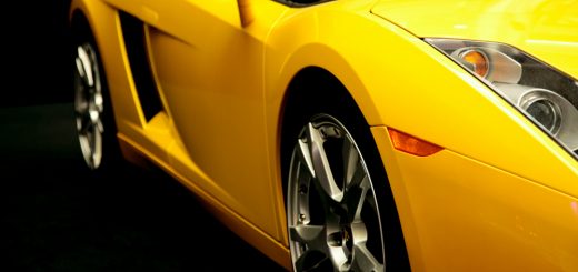 cerchi e gomme auto sportive